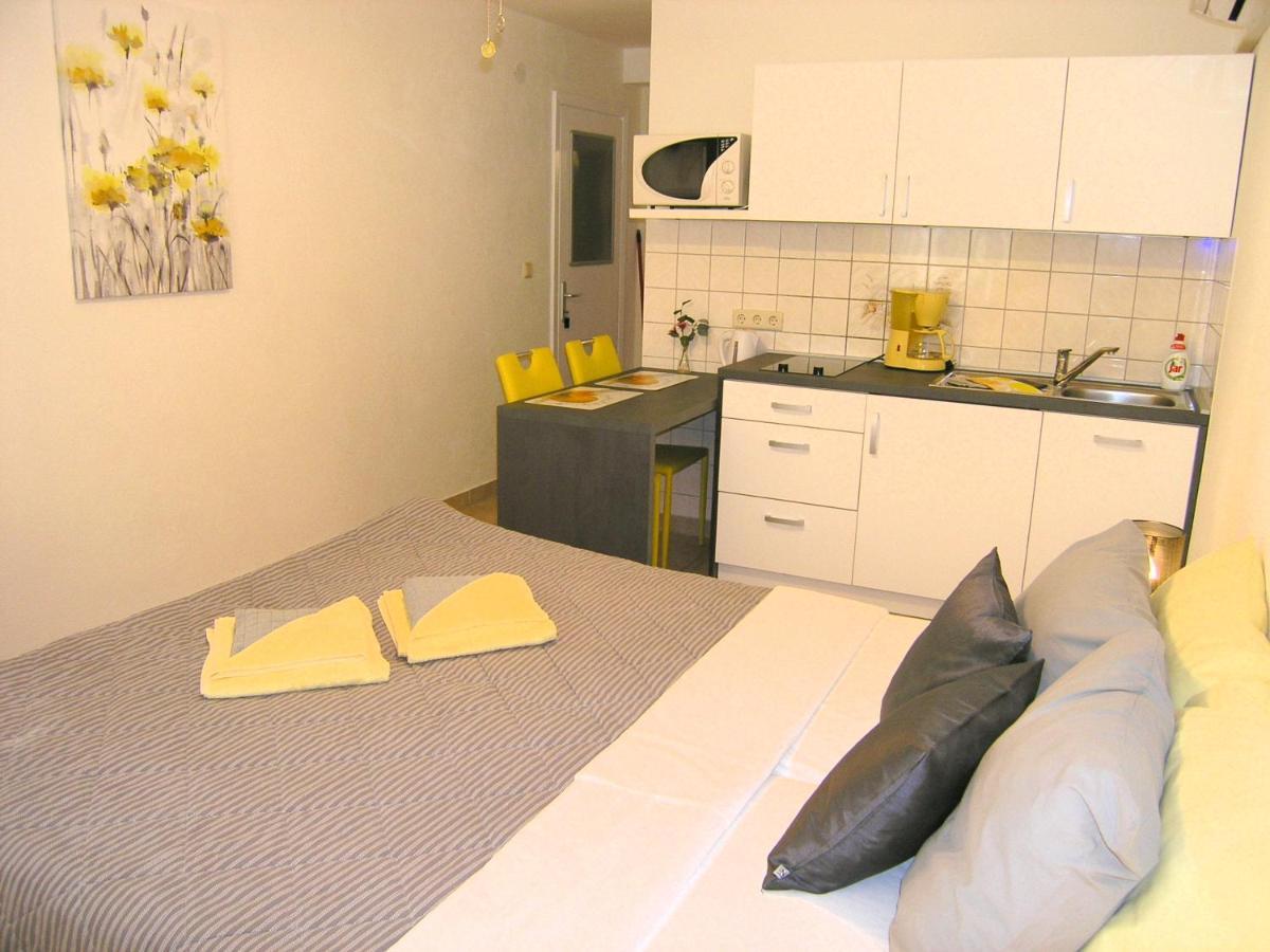 Apartmani Zganec Baška Exterior foto